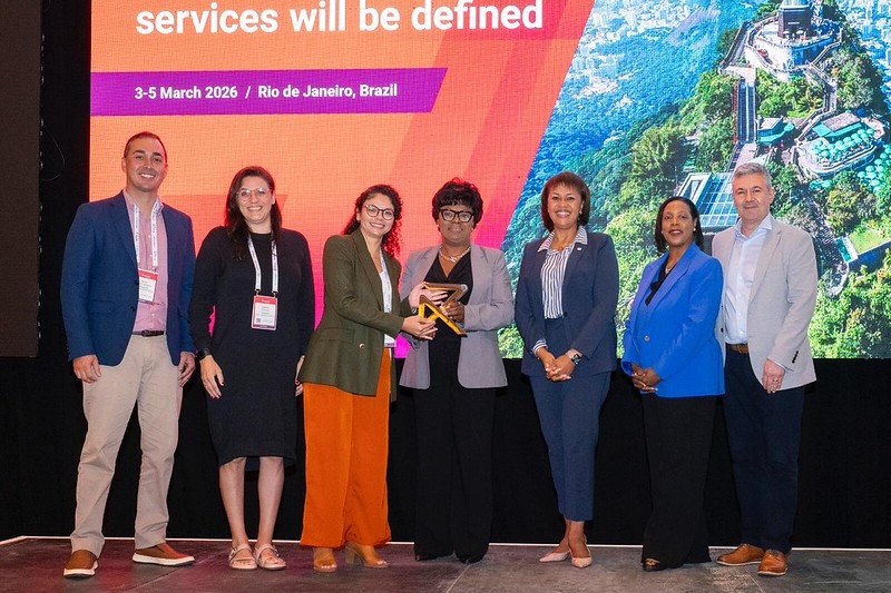 La delegación jalisciense presentó proyectos de conectividad para los aeropuertos de Guadalajara y Puerto Vallarta ante aerolíneas de América y Europa